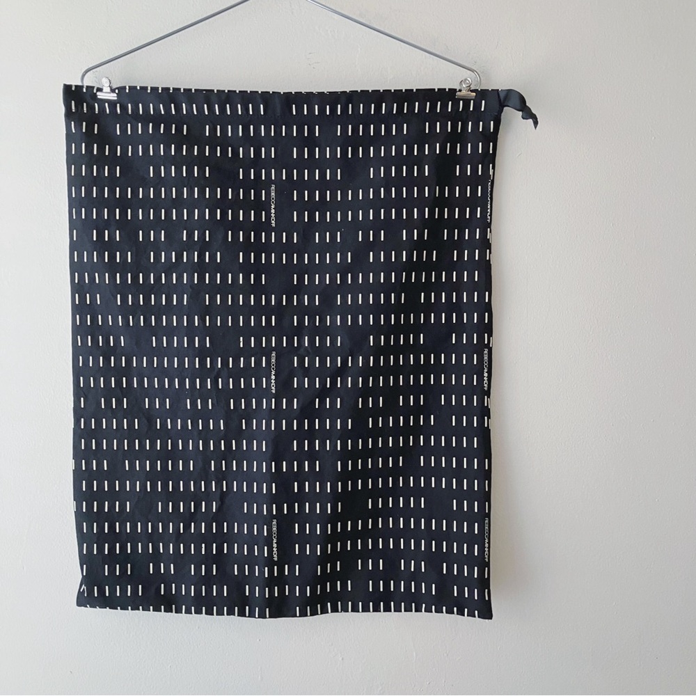 Rebecca Minkhoff • Large Dust Bag in Black/White